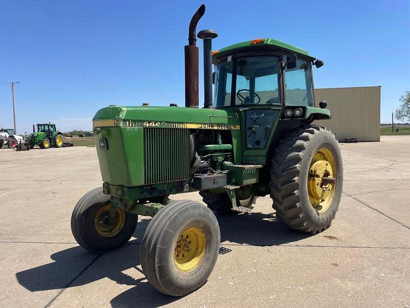 Image of John Deere 4440 Primary image