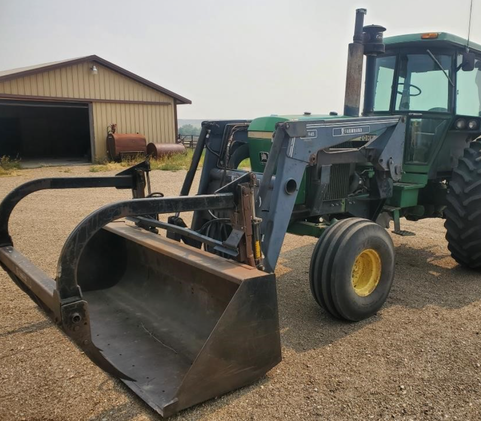 Main image John Deere 4440