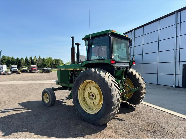 Image of John Deere 4440 equipment image 3
