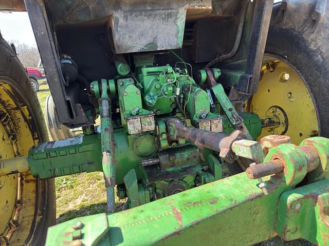 Image of John Deere 4440 equipment image 3