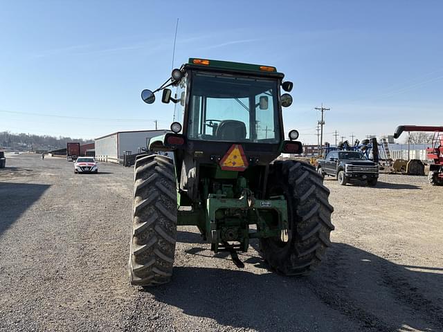 Image of John Deere 4440 equipment image 2