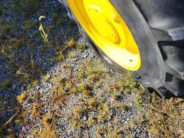 Image of John Deere 4440 equipment image 3