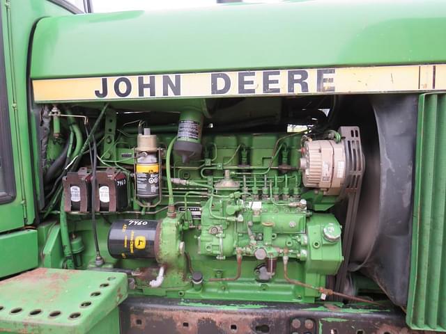 Image of John Deere 4440 equipment image 4