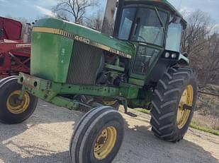 Main image John Deere 4440