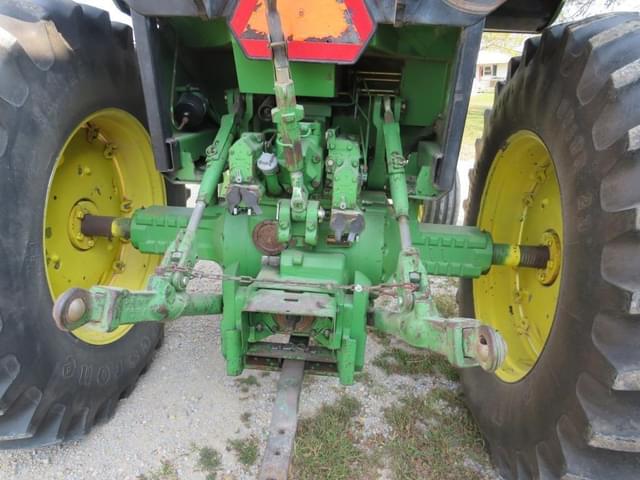 Image of John Deere 4440 equipment image 2