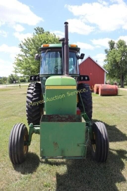 Image of John Deere 4440 equipment image 4