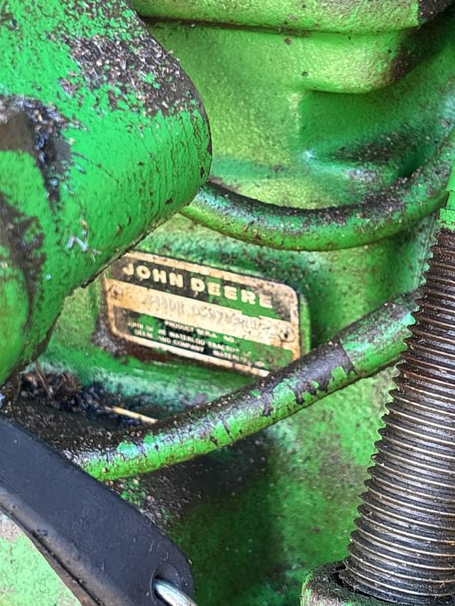 Image of John Deere 4440 equipment image 4