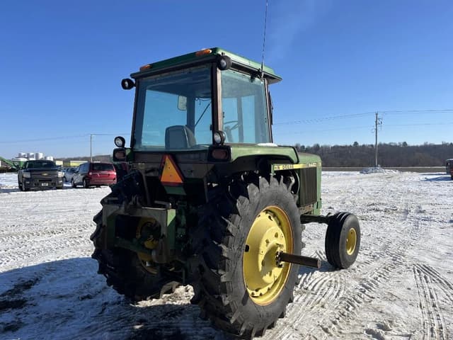 Image of John Deere 4440 equipment image 4