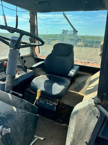 Image of John Deere 4440 equipment image 3