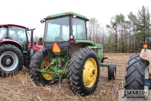 Image of John Deere 4440 equipment image 2