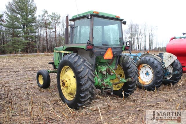 Image of John Deere 4440 equipment image 3