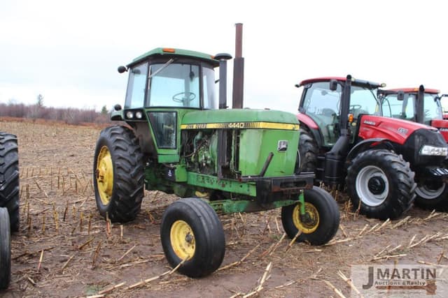 Image of John Deere 4440 equipment image 1