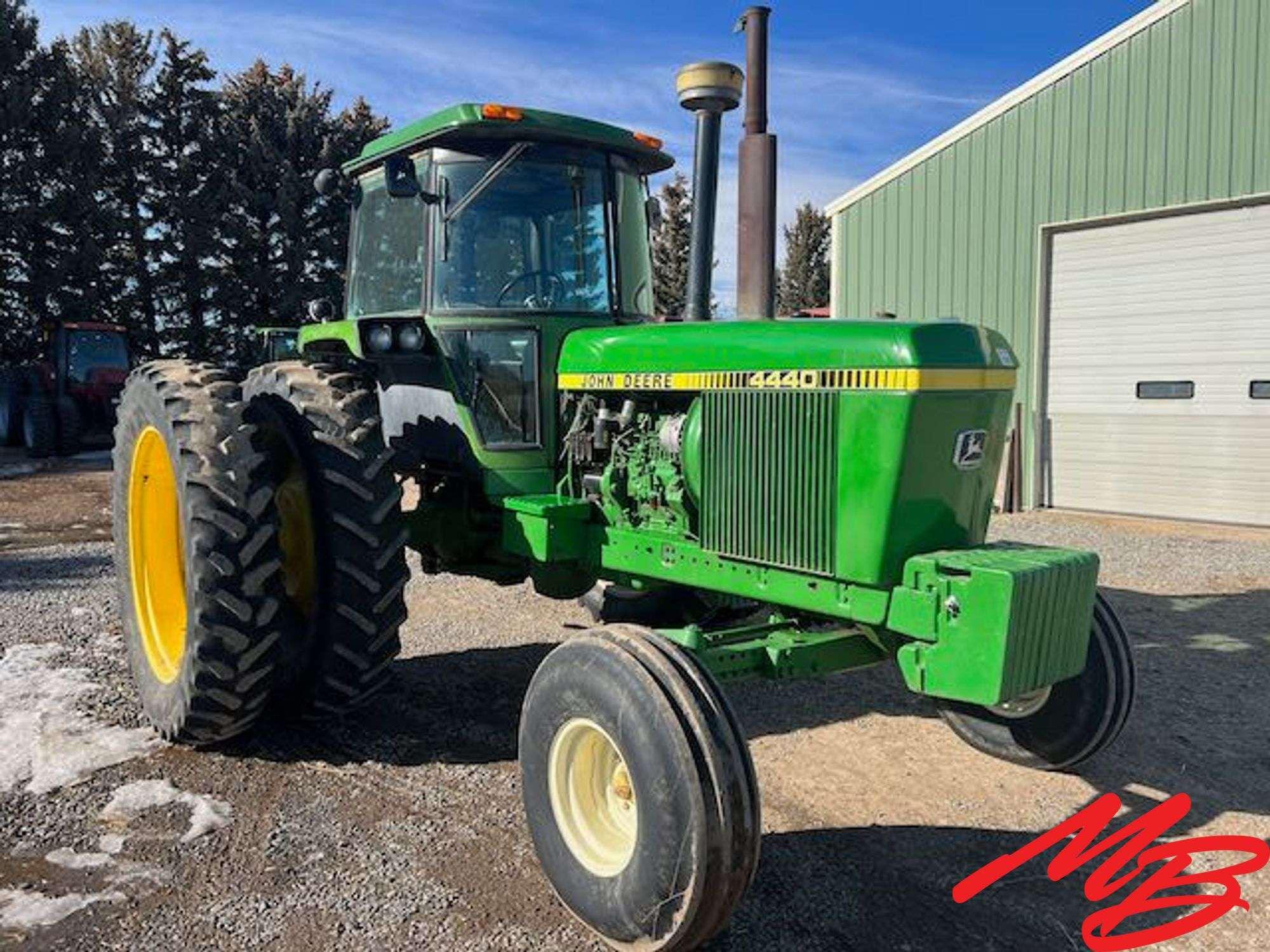 Main image John Deere 4440