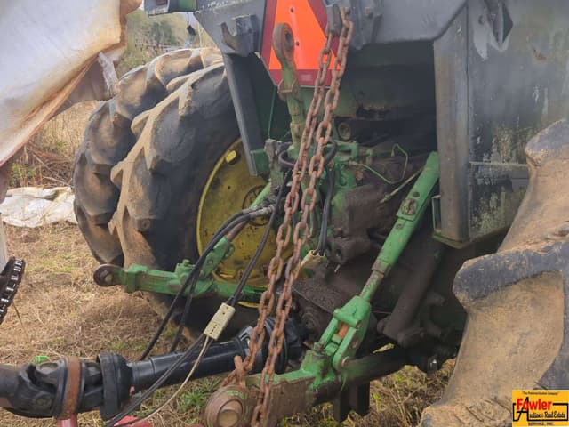 Image of John Deere 4440 equipment image 4