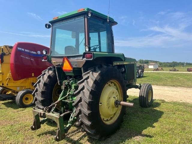 Image of John Deere 4440 equipment image 4