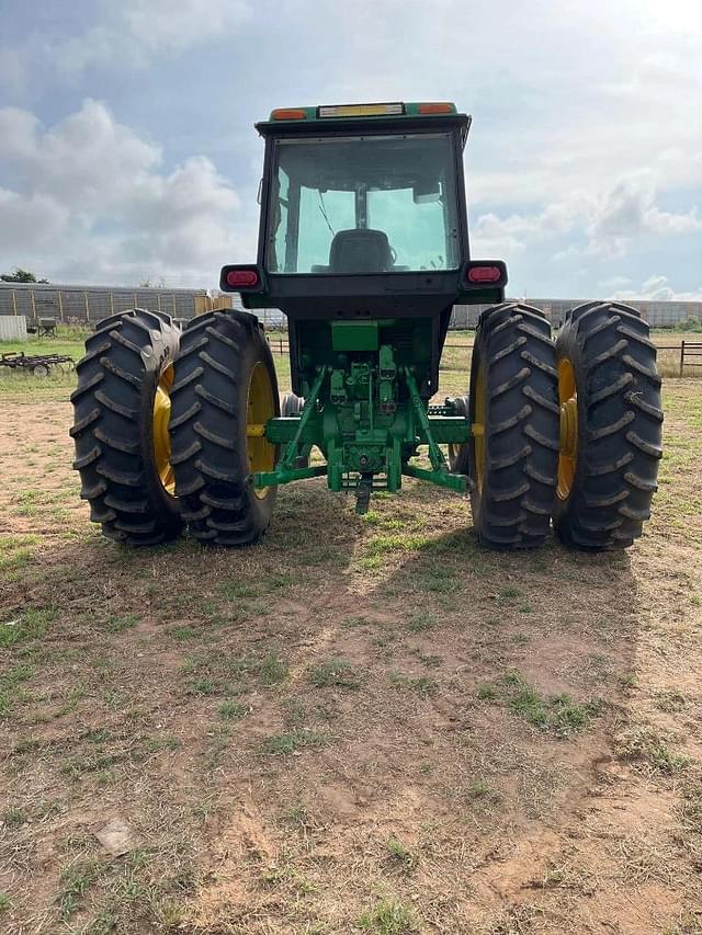 Image of John Deere 4440 equipment image 2