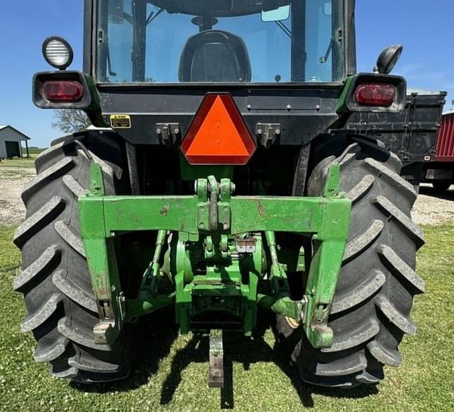 Image of John Deere 4440 equipment image 4