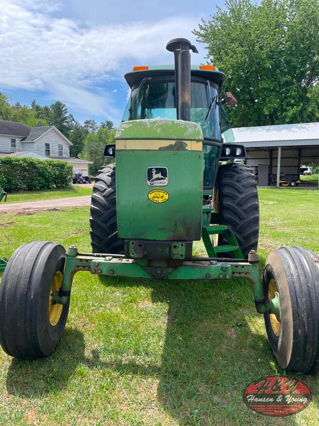 Image of John Deere 4440 equipment image 1