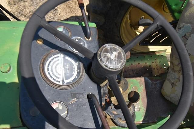 Thumbnail image John Deere 2440 9