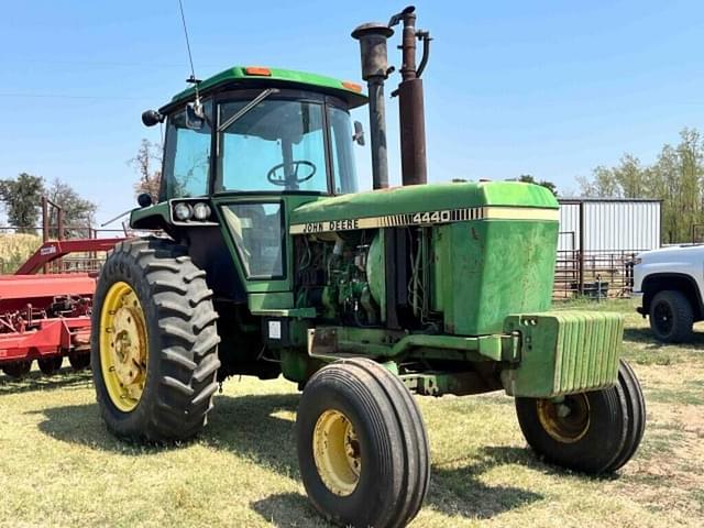 Image of John Deere 4440 equipment image 3