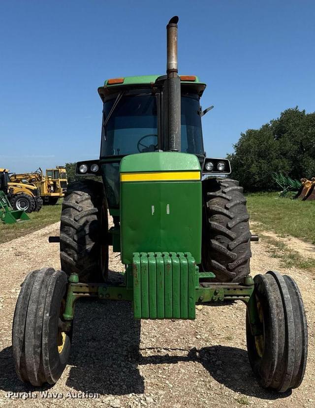 Image of John Deere 4440H equipment image 2