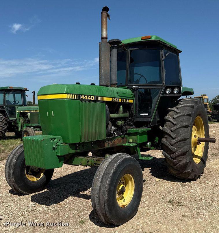 Image of John Deere 4440H Primary image