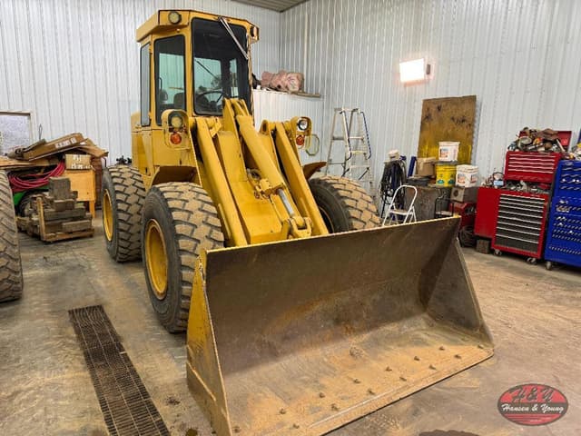 Image of John Deere 444C equipment image 1