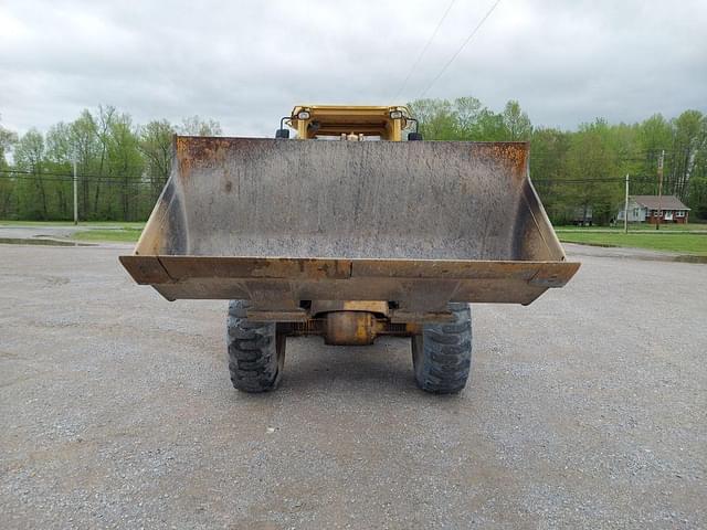Image of John Deere 444H equipment image 1