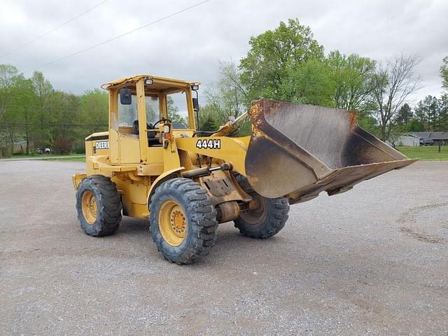 Image of John Deere 444H equipment image 2