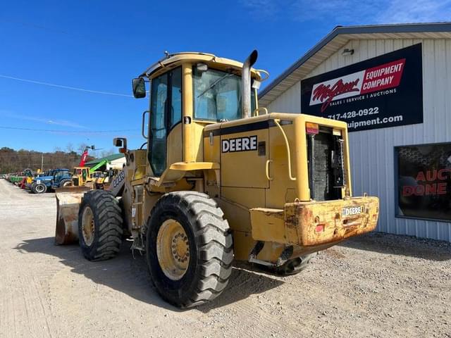Image of John Deere 444H equipment image 2
