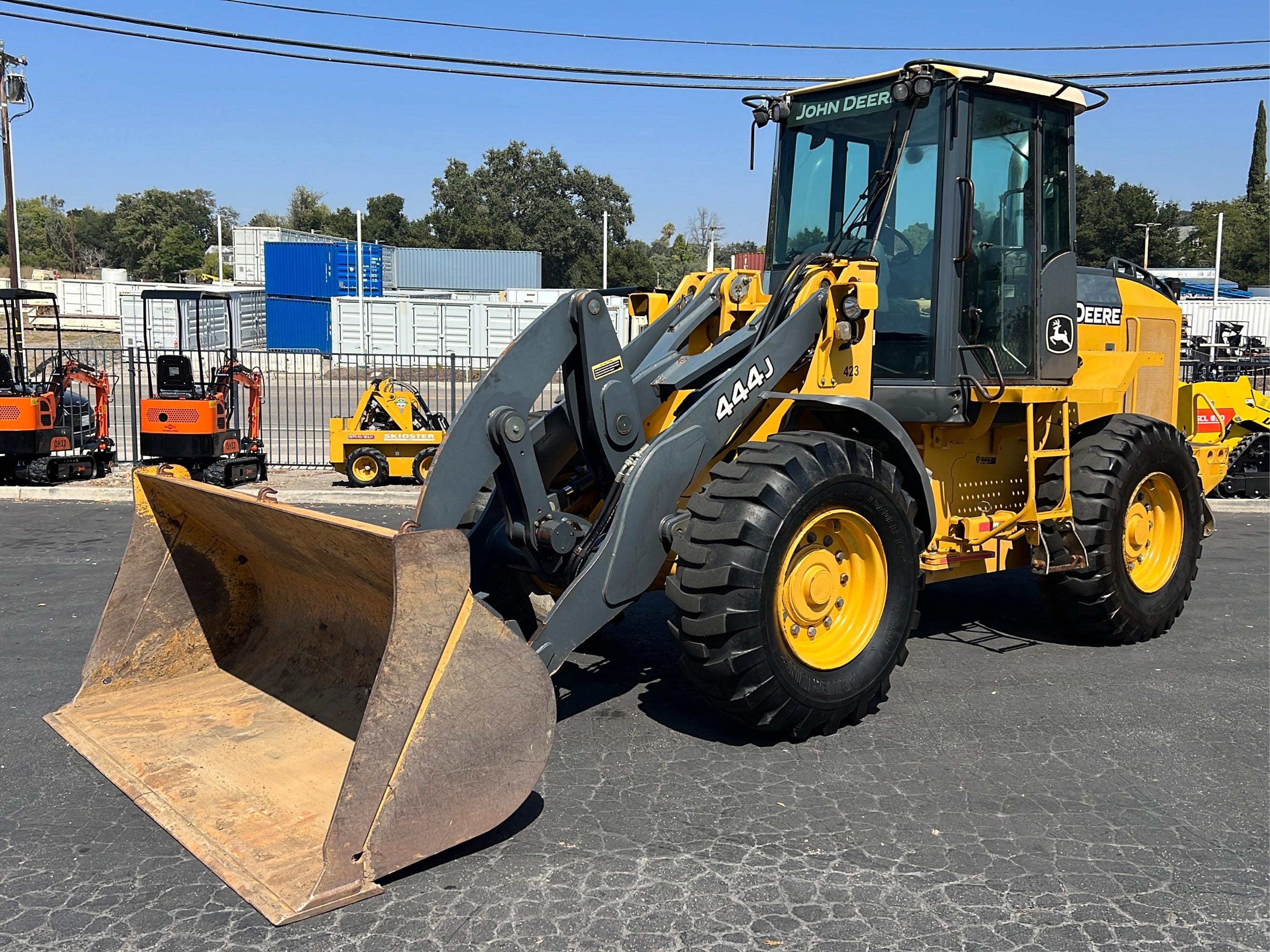 Main image John Deere 444J