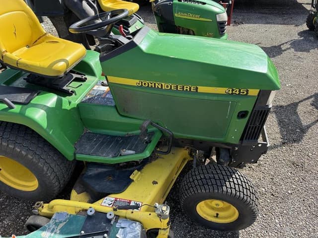 Image of John Deere 445 equipment image 3