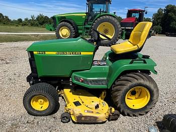 John Deere 445 Equipment Image0