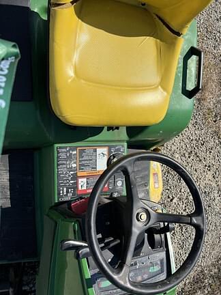 Image of John Deere 445 equipment image 4