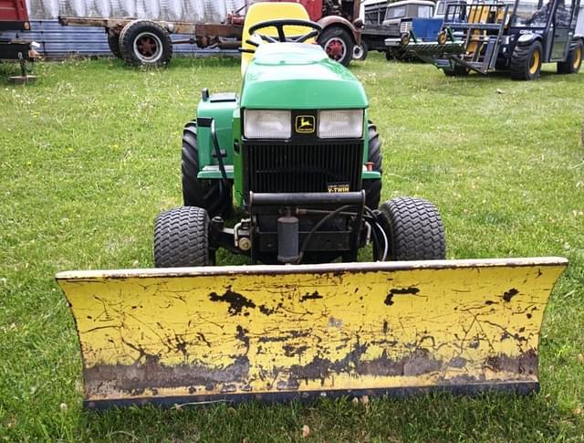 Image of John Deere 445 equipment image 4