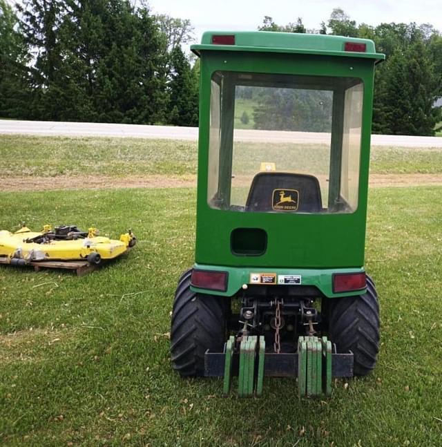 Image of John Deere 445 equipment image 1