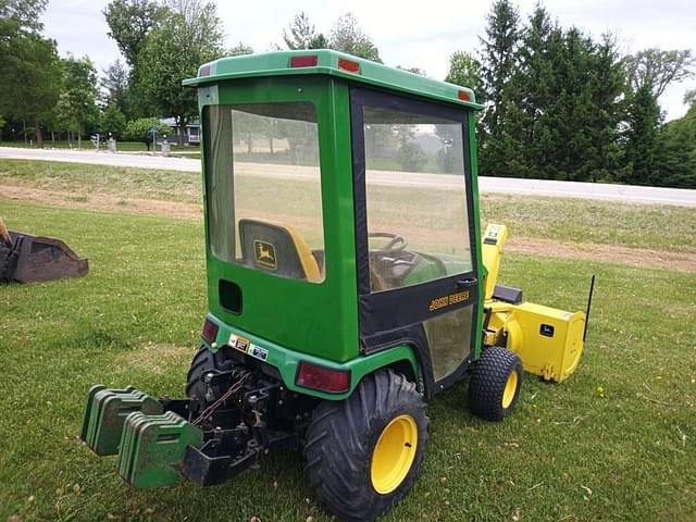 Image of John Deere 445 equipment image 4
