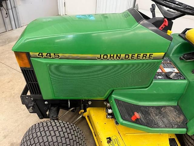 Image of John Deere 445 equipment image 2