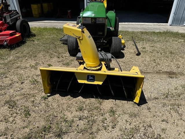 Image of John Deere 445 equipment image 3