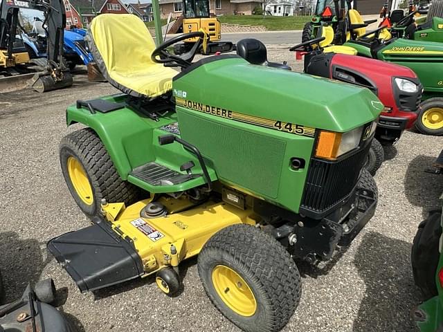 Image of John Deere 445 equipment image 3