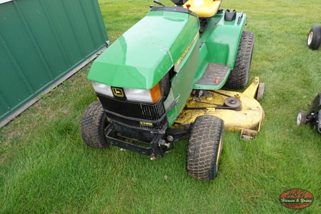 Image of John Deere 445 equipment image 2