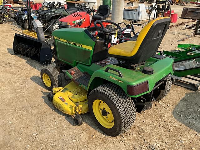 Image of John Deere 445 equipment image 1