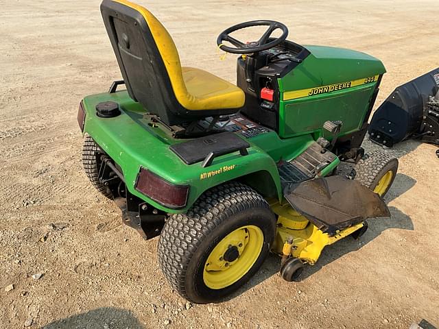 Image of John Deere 445 equipment image 2