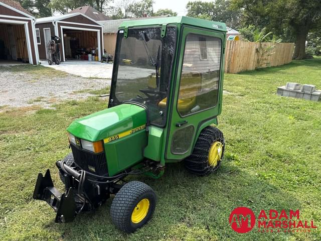 Image of John Deere 445 equipment image 1