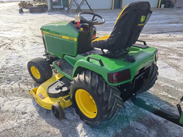 Image of John Deere 445 equipment image 4