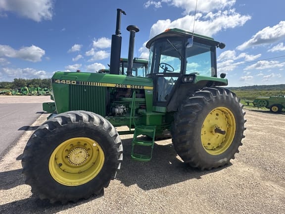 1983 John Deere 4450 Equipment Image0