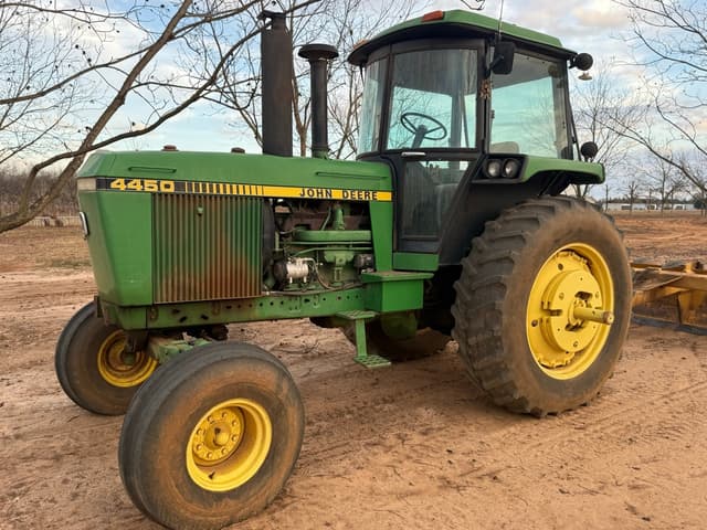 Image of John Deere 4450 equipment image 1