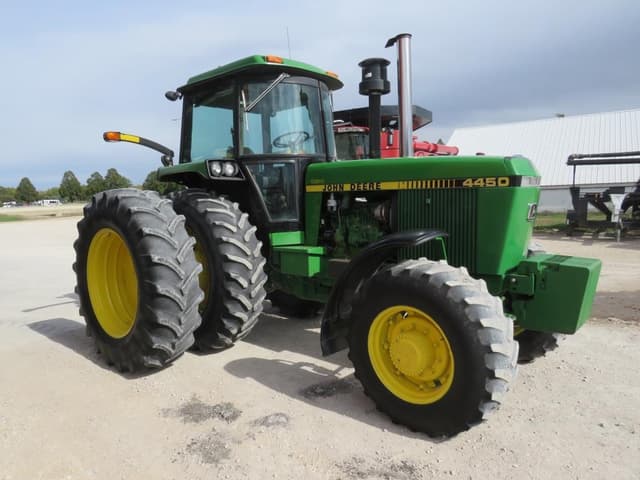 Image of John Deere 4450 equipment image 3