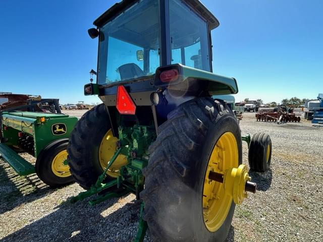Image of John Deere 4450 equipment image 1