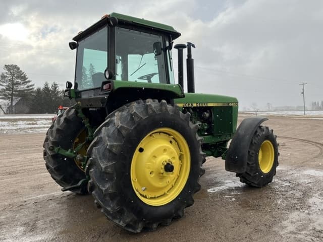Image of John Deere 4450 equipment image 4